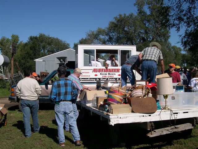 2004-09-25-Scott-Farm-Sale-21.jpg